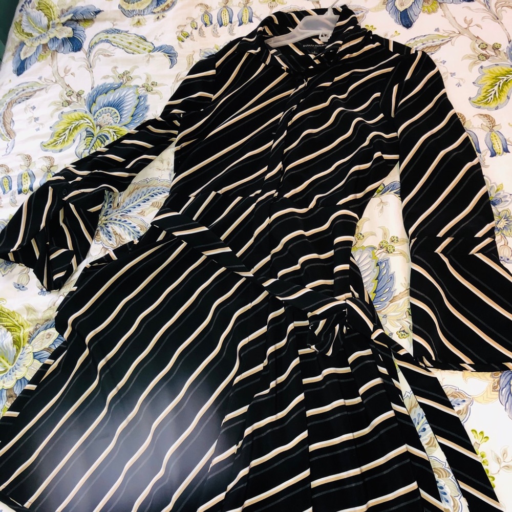 long sleeve dress from banana republic